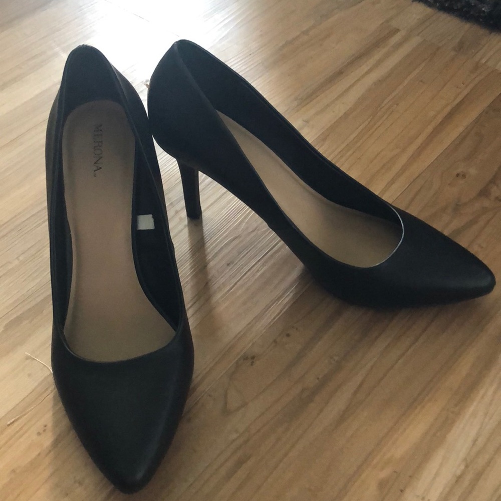 Black heels